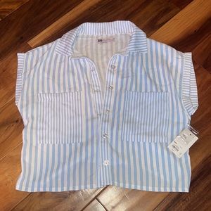 SO cropped button up